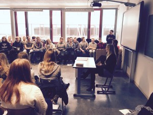 Bearbeitet schulklasse